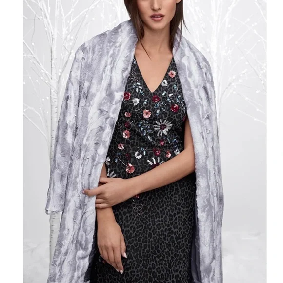 Do not buy/gone Stunning NWT xl Johnny was Cloud faux fur jacket size